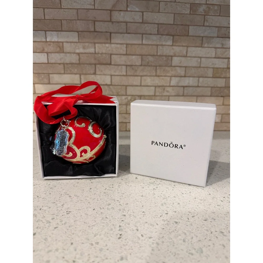Pandora 2017 Limited Edition Radio City Rockettes Christmas Ornament
